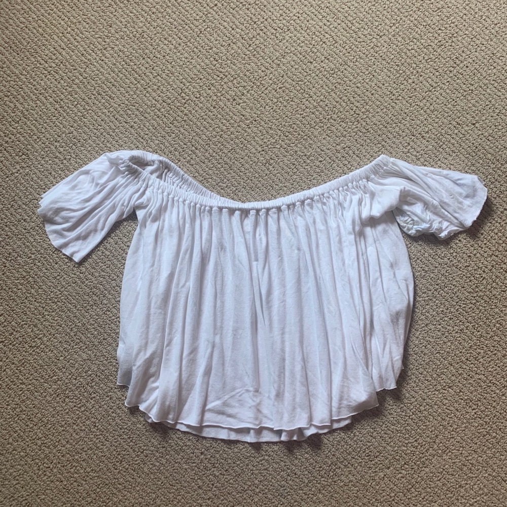 Truly madly deeply-Lola off the shoulder top white